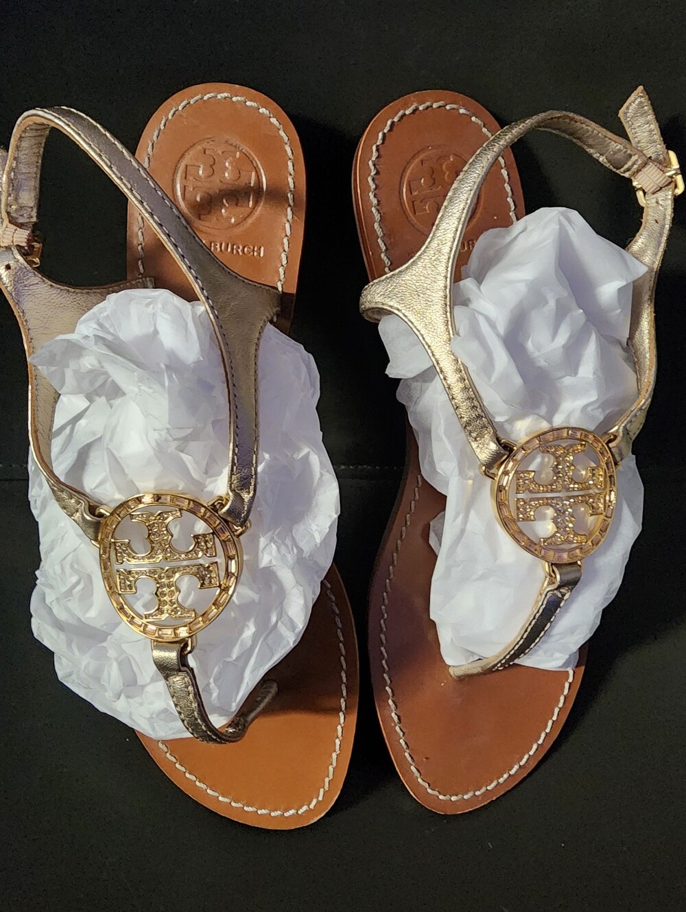TORY BURCH BLING SANDALS SIZE 9 WITH GOLD RHINESTONES TORY EMBLEM